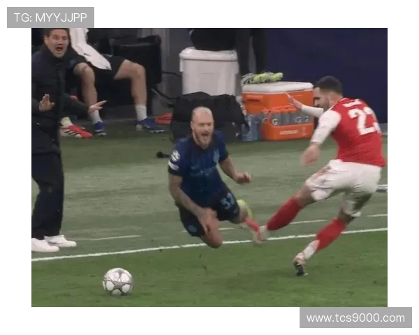 跟队：梅里诺脚伤缺席阿森纳战